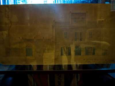 ... notiamo subito un largo disegno molto dettagliato raffigurante proprio la facciata della villa: lo ha fatto Ricciotto all�et� di 16 anni, nel novembre 1893